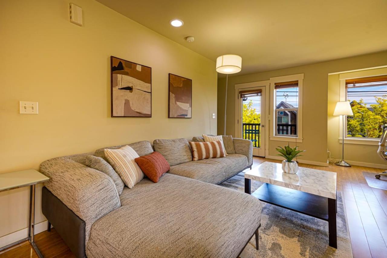 Stylish North Seattle Townhouse- Dual Master Suites מראה חיצוני תמונה